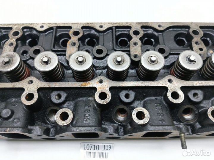 Головка блока цилиндров Nissan Caravan