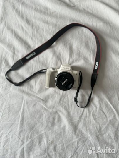 Фотоаппарат Canon EOS M50