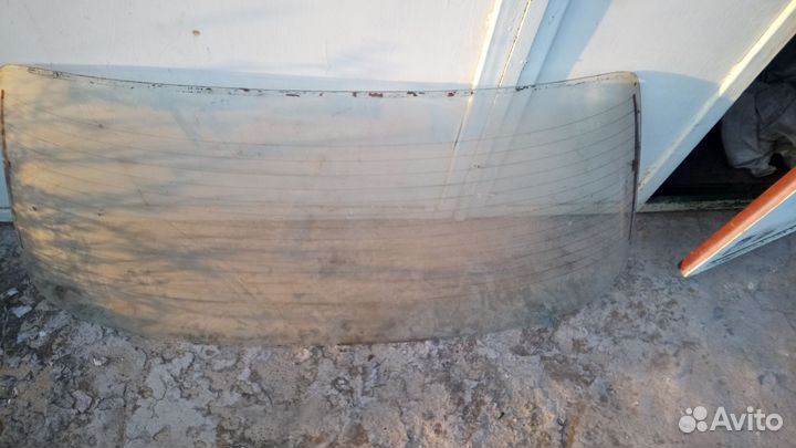 Стекло заднее opel ascona