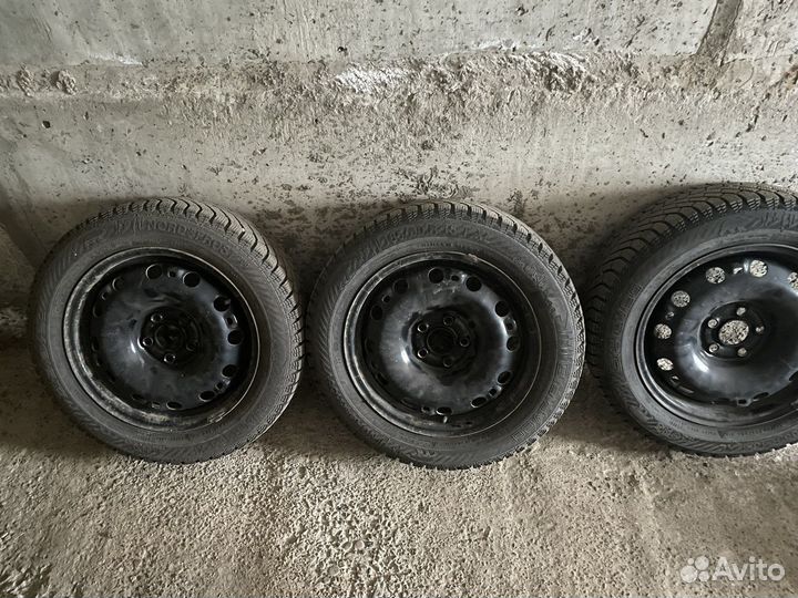 Gislaved Nord Frost 200 185/60 R15 88T