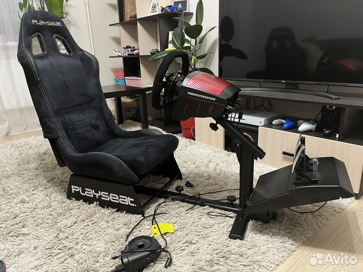 Кокпит для симрейсинга. Thrustmaster TS XW