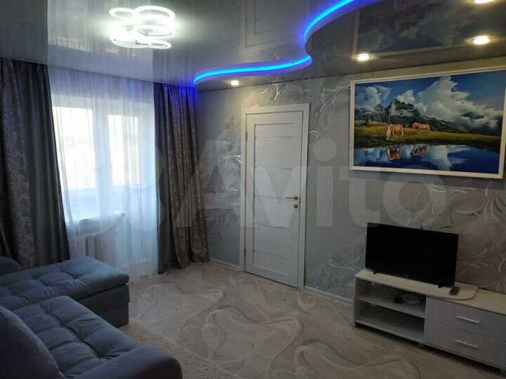 2-к. квартира, 48 м², 4/4 эт.