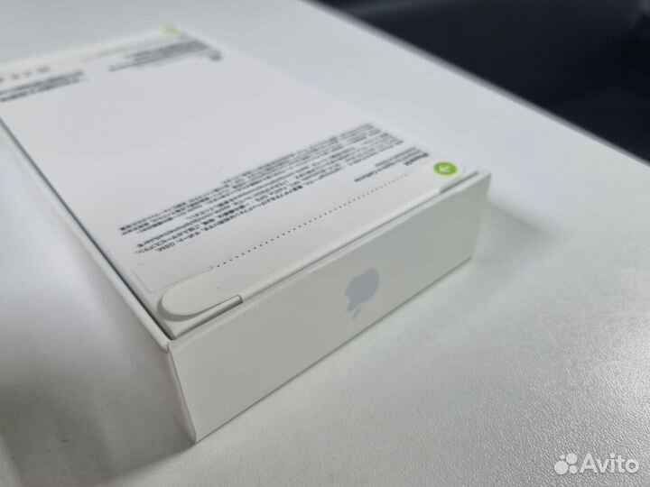 iPhone 14, 128 ГБ