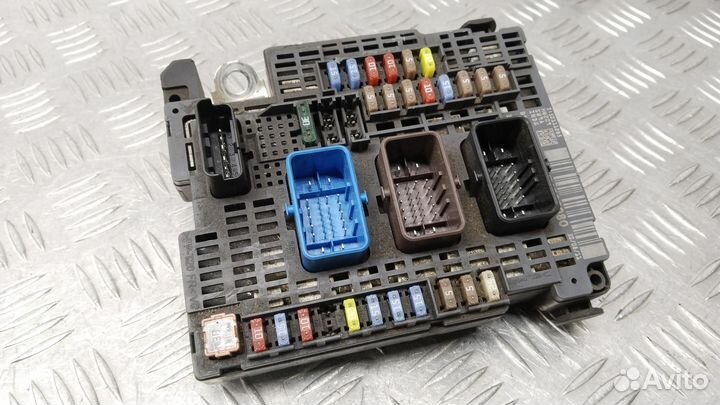 Блок предохранителей, Peugeot 508 2011