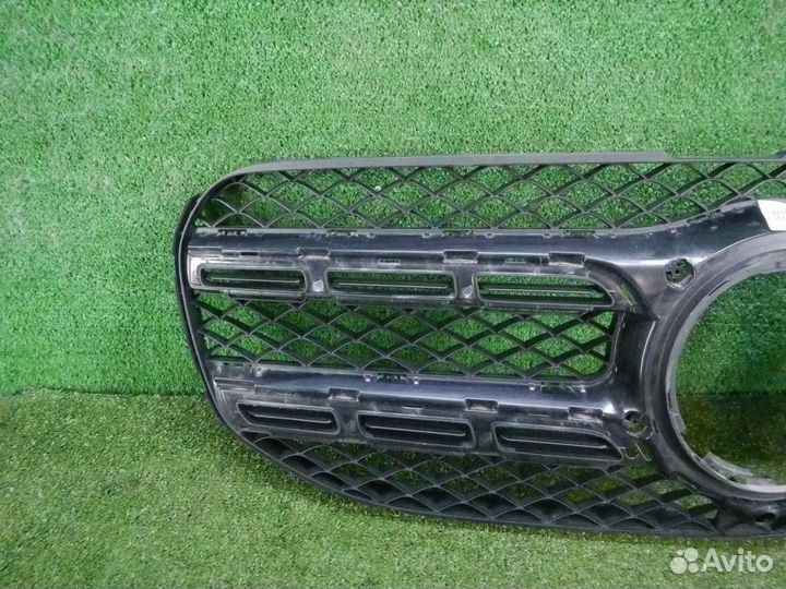Решетка радиатора Mercedes-Benz GLS-Class