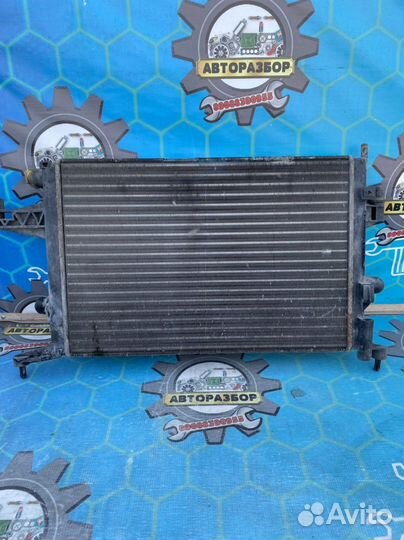 Радиатор охлаждения основной опель корса с 2006г