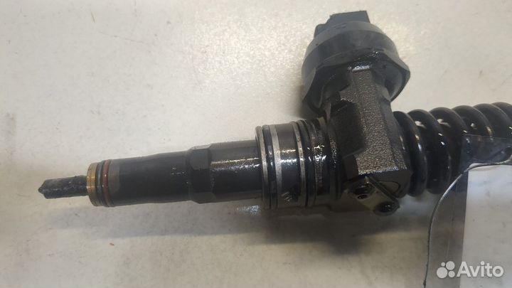 Форсунка топливная Skoda Octavia (A5), 2008