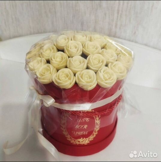 Шоколадные розы из шоколада