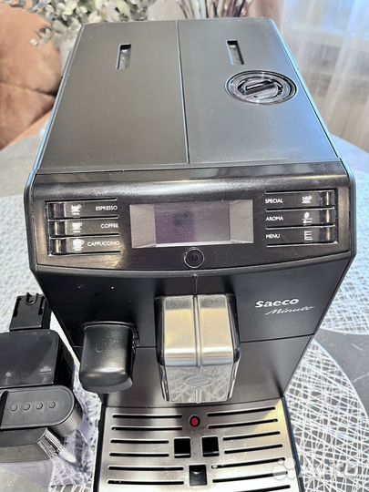 Кофемашина saeco minuto
