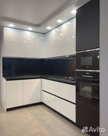 Кухонный гарнитур стильный на заказ