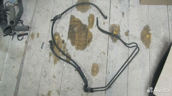 Шланг от карбюратора к абсорберу Audi 80 B3 1.6k