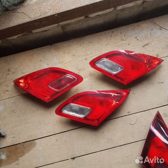 Фонарь правый внутренний opel astra j оригинал