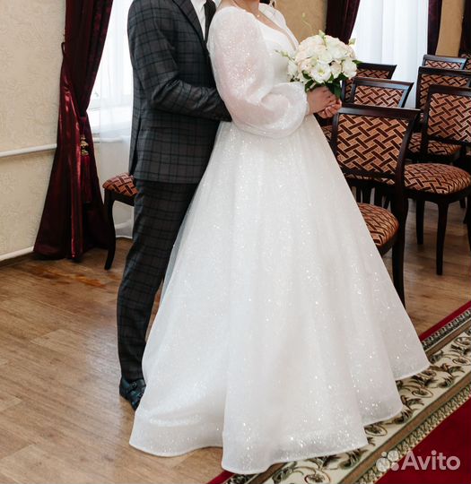 Свадебное платье