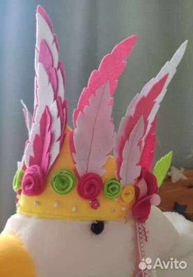 Головной убор из перьев