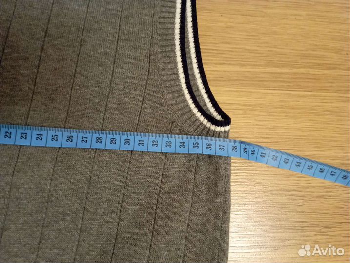 Жилет школьный для мальчика новый