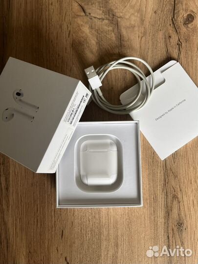 Оригинальные Наушники Airpods 2-го поколения