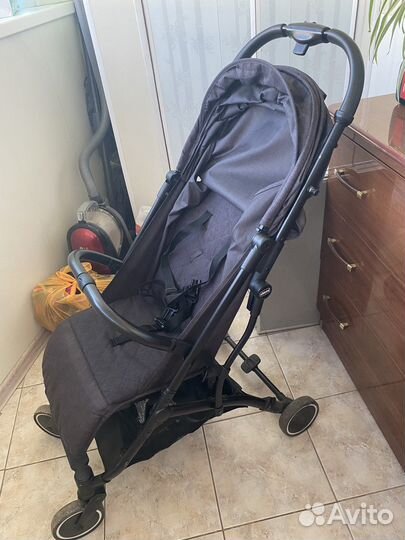 Прогулочная коляска chicco