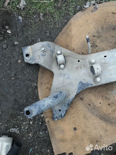 Подрамник mitsubishi colt z36