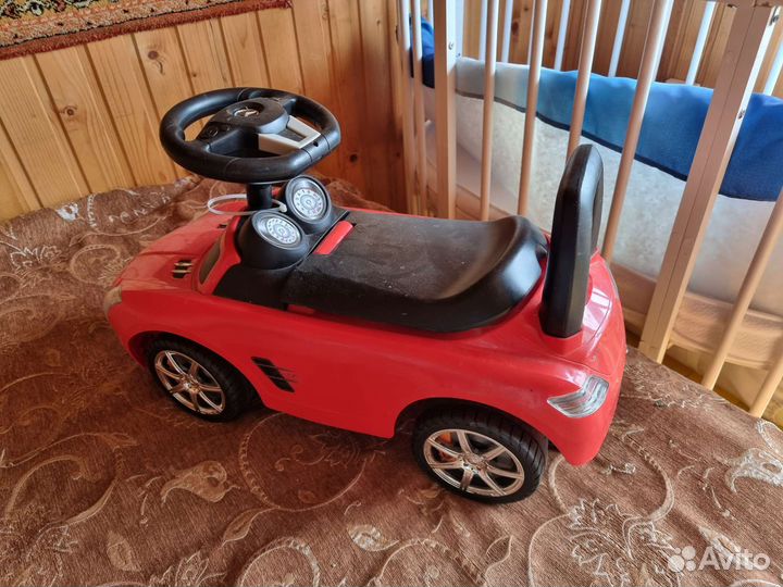 Машинка-каталка толокар