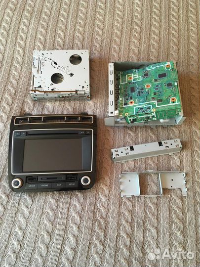 Магнитола Volkswagen Touareg