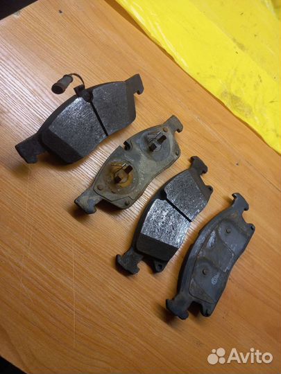 Тормозные колодки Brembo P50109