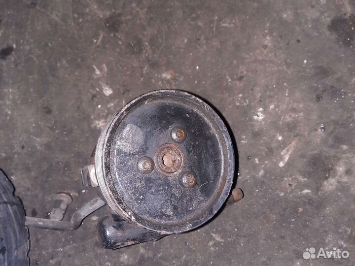 Насос гур Renault laguna 1