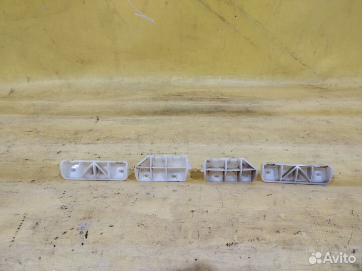 Кронштейн заднего бампера Nissan Qashqai J10