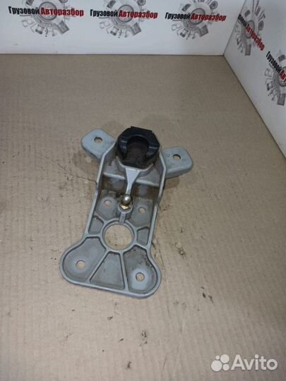 Кронштейн крепления спальника Man Tga