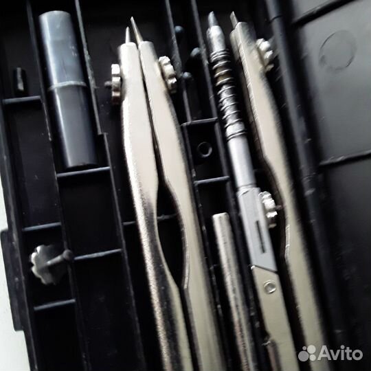 Набор инструментов бу для черчения