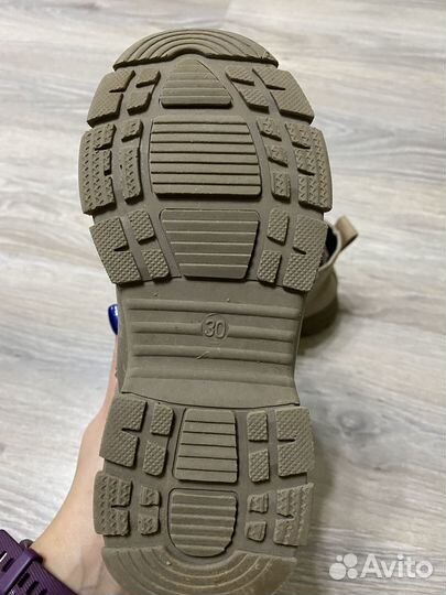 Ботинки демисезонные для девочки 30 размер