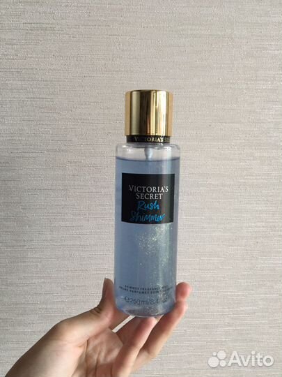 Спрей парфюмированный шиммер Victoria's Secret