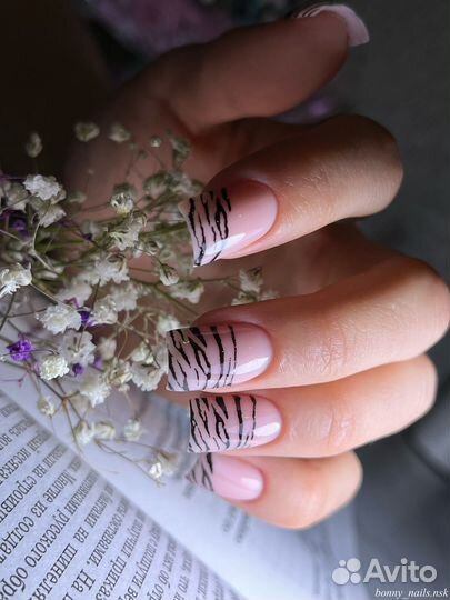 Мастер маникюра