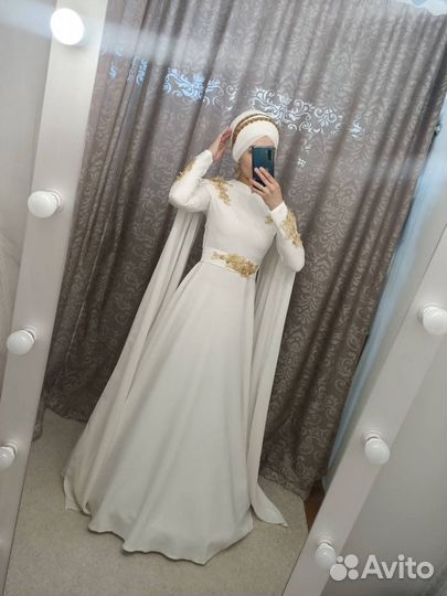 Платья на Никах