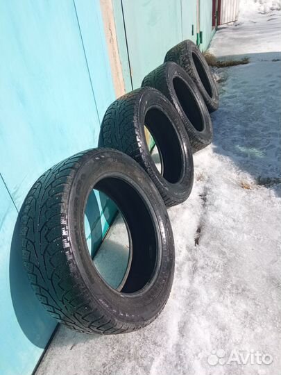 Kumho Road Venture AT 825 235/55 R18