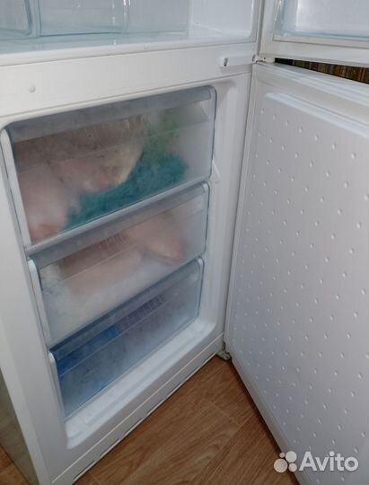 Холодильник бу bosch kgs39x25