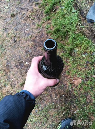 Бутылки старинные коллекционные