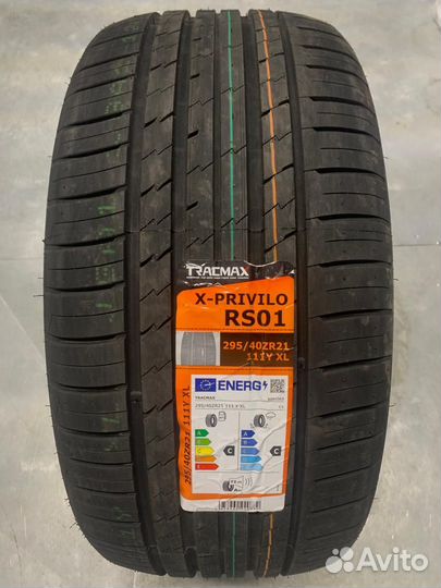 Tracmax X-Privilo RS01+ 295/40 R21 111Y