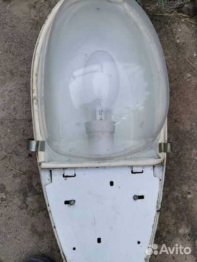 Лампа для уличного освещения фонарь