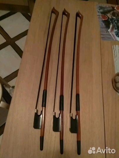 Смычок контрабасовый