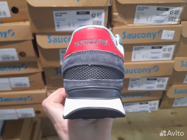 Кроссовки Saucony