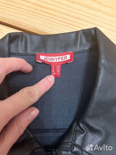 Кожаная куртка пиджак Jennyfer xs