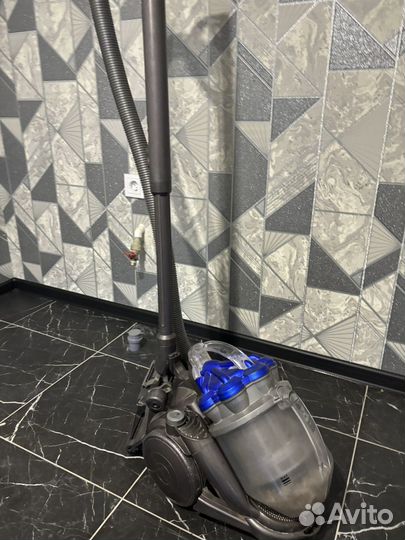 Пылесос Dyson dc 29 allergy
