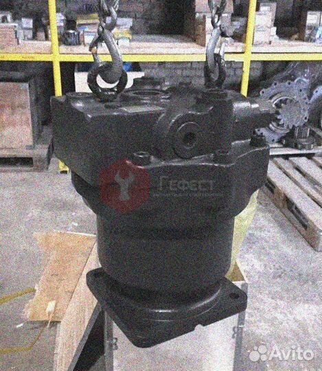 Гидромотор поворота Kobelco SK250LC-6E