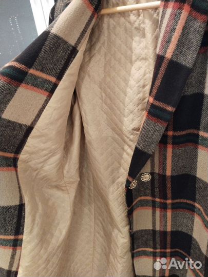 Демисезонное пальто