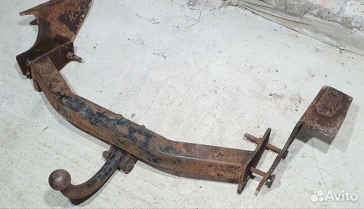 Фаркоп jeep Grand Cherokee ZJ