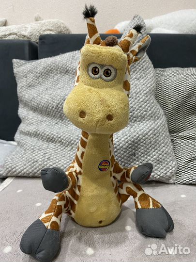 Мягкая игрушка жираф со звуком