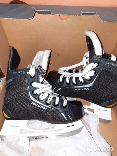 Хоккейные коньки bauer