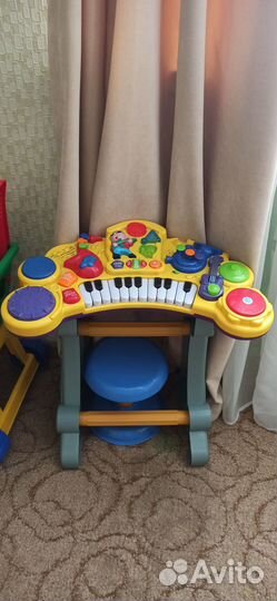 Детское музыкальное пианино