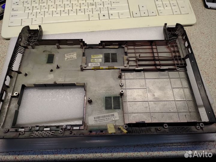 Поддон Asus k42j