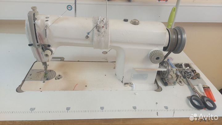Швейная машинка промышленная